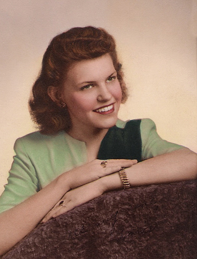 Doris-in-1945.jpg